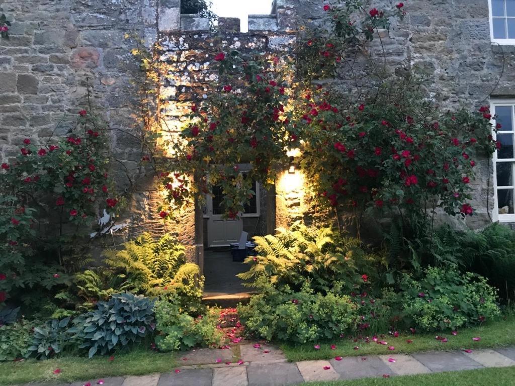 Shortflatt Tower Wings Villa Bolam Exterior photo